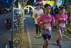 BIB: 18125, 8127
                            <button type="button" onclick="openModal(24676341)" class="btn btn-primary btn-sm float-right btn-popup" data-toggle="modal" data-target=".modal-high-quality">
                        <i class="fas fa-shopping-cart"></i> Add to Cart
                    </button>
                                            <button type="button" onclick="isThisMe(24676341, true)" class="btn btn-success btn-sm float-right btn-popup btn-isme hidden" data-toggle="tooltip" data-placement="bottom" title="นี่คือรูปของคุณใช่ไหม คลิกที่นี่เพื่อเอาเข้าอัลบั้ม">
                        <i class="fas fa-plus"></i> Add to album
                    </button>
                    <button type="button" onclick="isThisMe(24676341, false)" class="btn btn-warning btn-sm float-right btn-popup btn-isnotme hidden">
                        <i class="fas fa-ban"></i> Remove from album
                    </button>